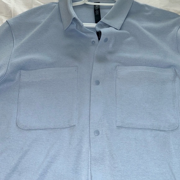 Lululemon Button Down Double Pocket Shirt - Picture 2 of 6